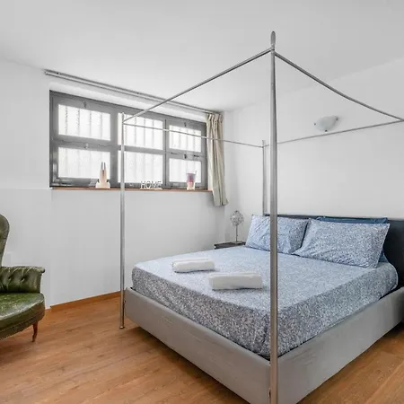 Pom10 -loreto - Duomo- 5 Minutes From The Duomo Apartament